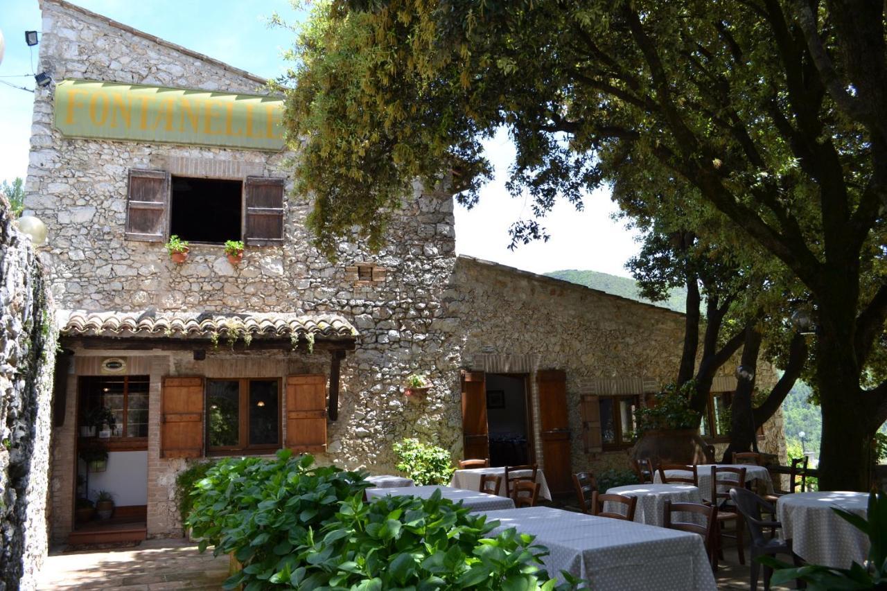 Albergo Fontanelle Campello sul Clitunno Buitenkant foto